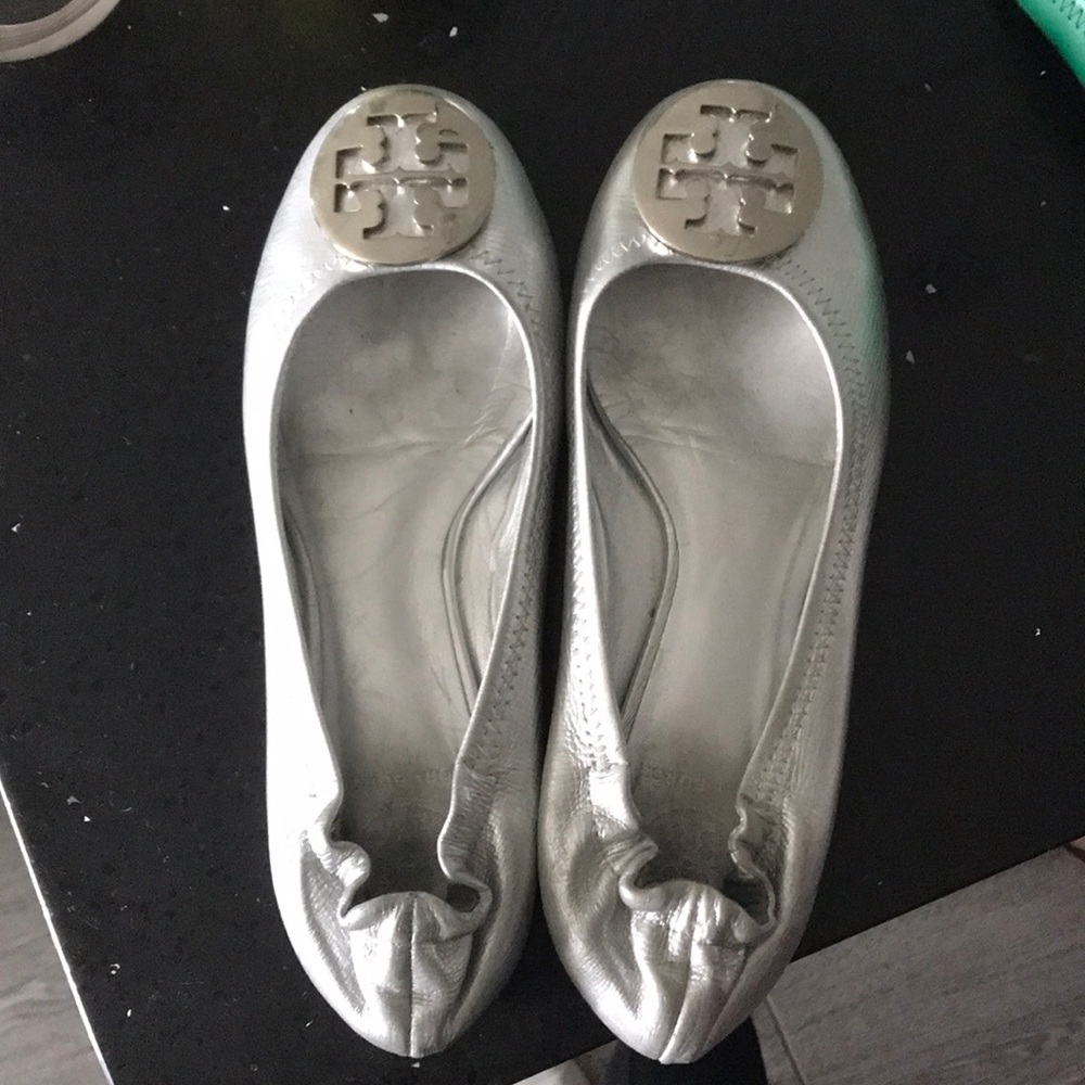 Tory Burch silver flats!